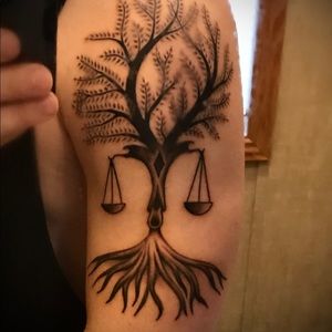 Meet your Posher, Connor